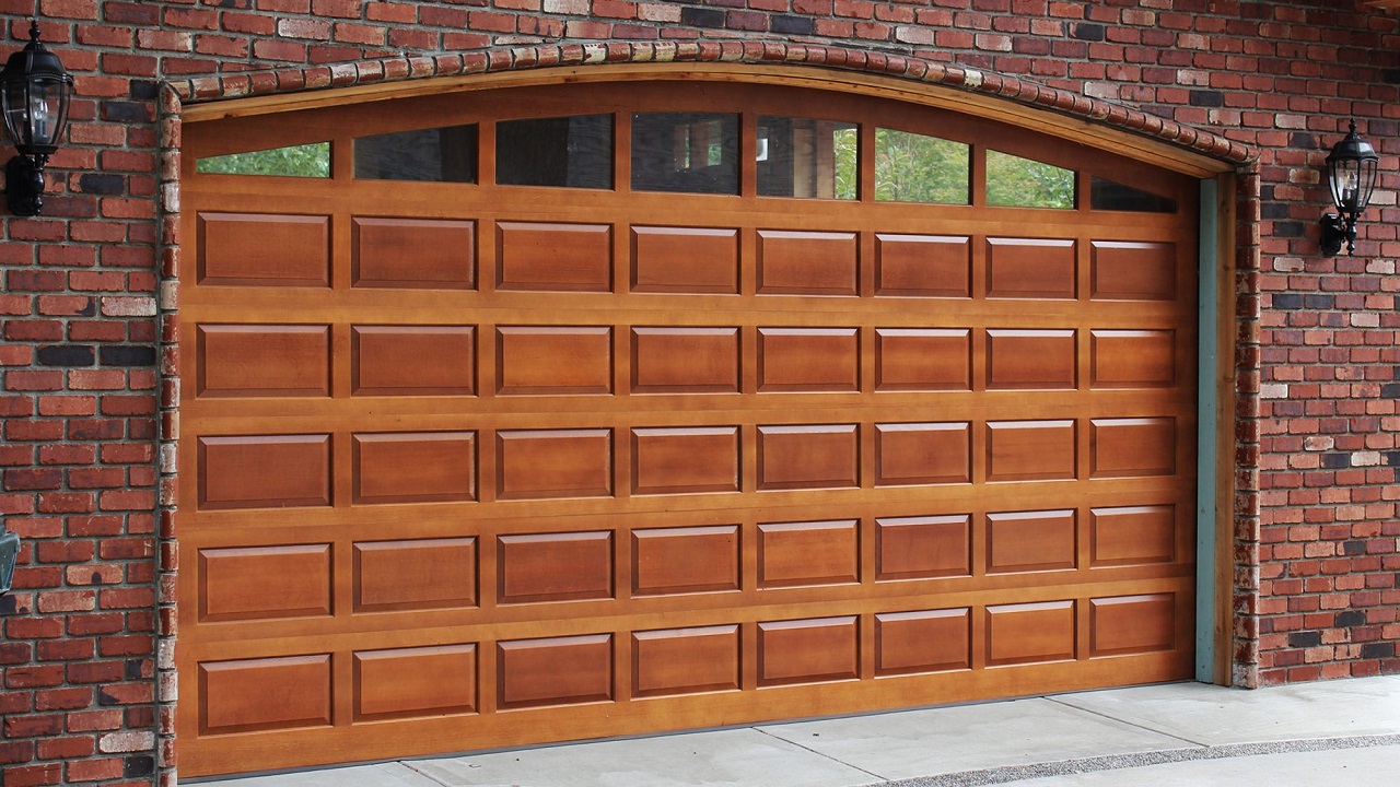 Things to Consider While Selecting the Best Garage Door Design